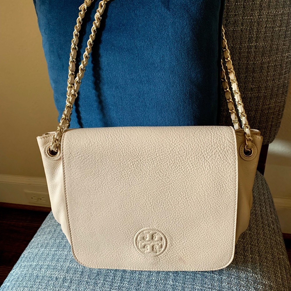 Tory Burch beige shoulder bag/cross body, excellent condition.